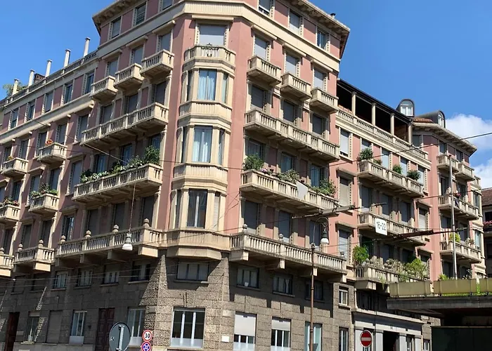 Turin Central Apartment