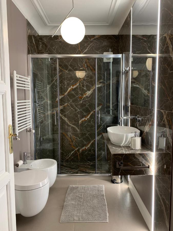 Apartment Turin Central Apartment *